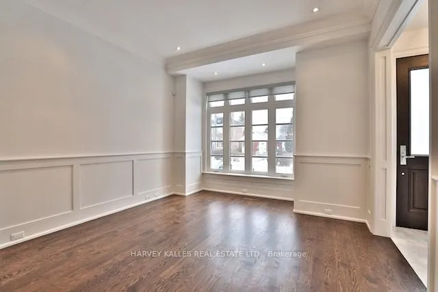 Photo 3 of 405B Melrose Avenue, Toronto, Bedford Park-Nortown — HOMEH