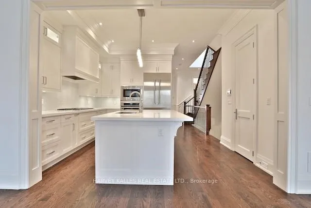 Photo 15 of 405B Melrose Avenue, Toronto, Bedford Park-Nortown — HOMEH