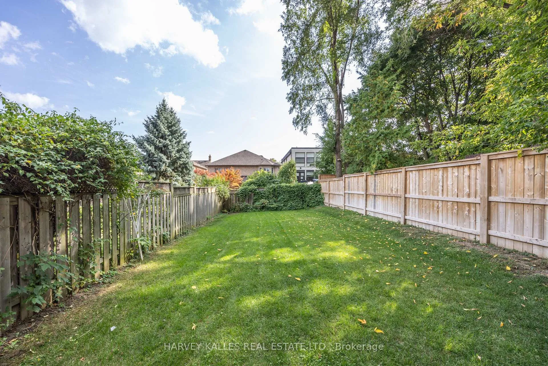 Photo 36 of 405B Melrose Avenue, Toronto, Bedford Park-Nortown — HOMEH