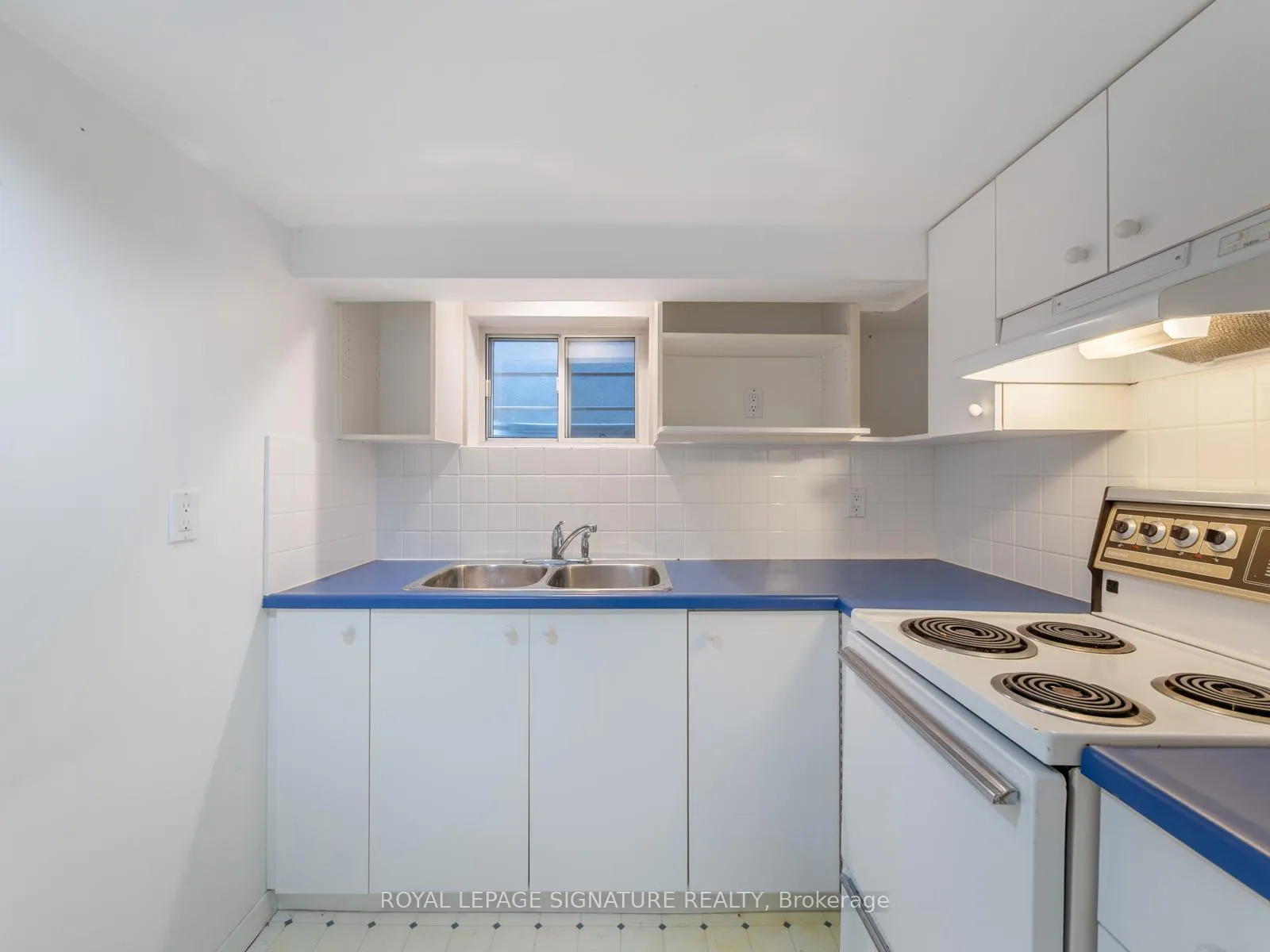 Photo 29 of 32 White Pine Avenue, Toronto, O'Connor-Parkview — HOMEH