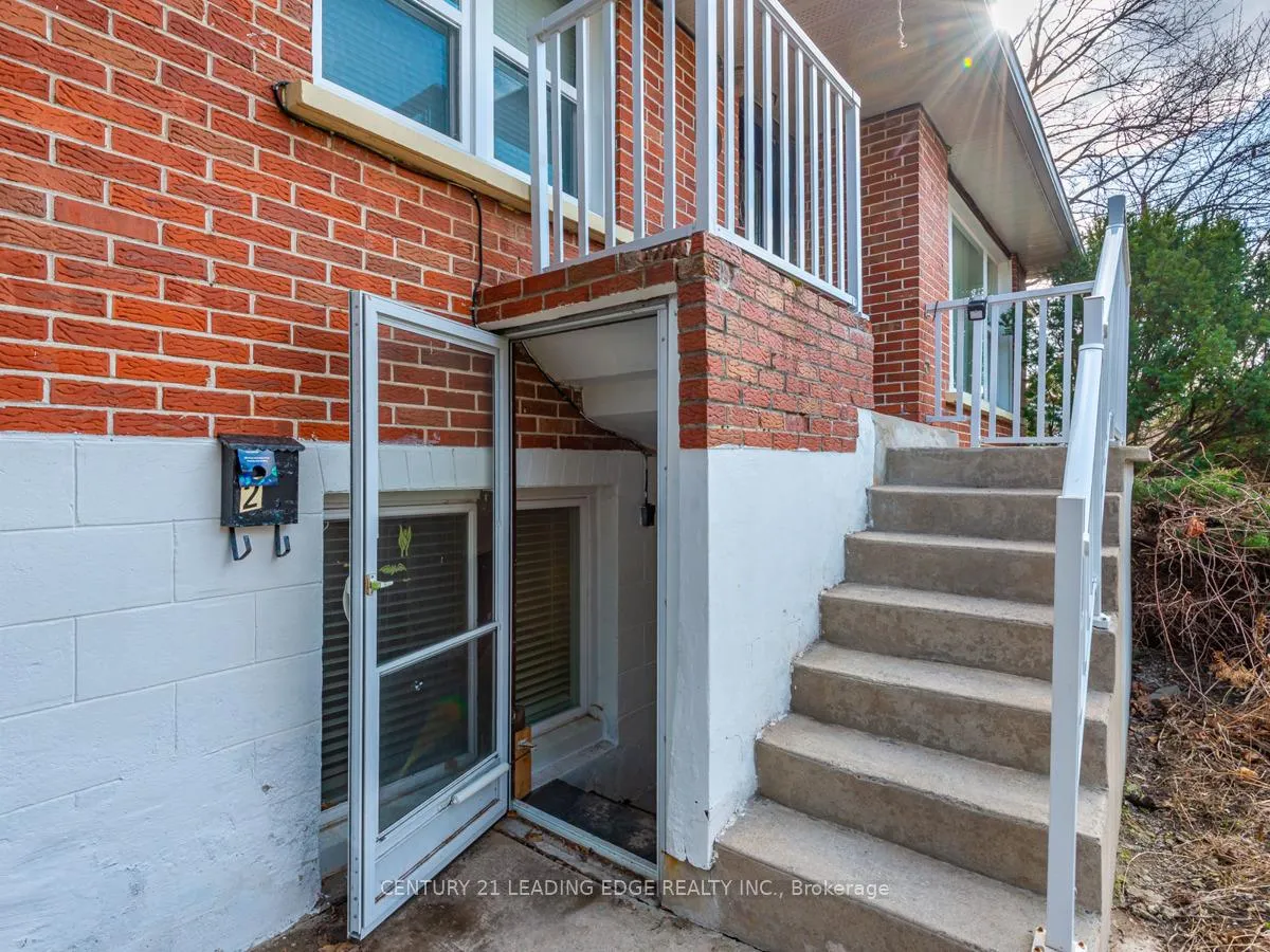 Photo 3 of Unit Lower, 301 Maple Street E, Whitby, Downtown Whitby — HOMEH