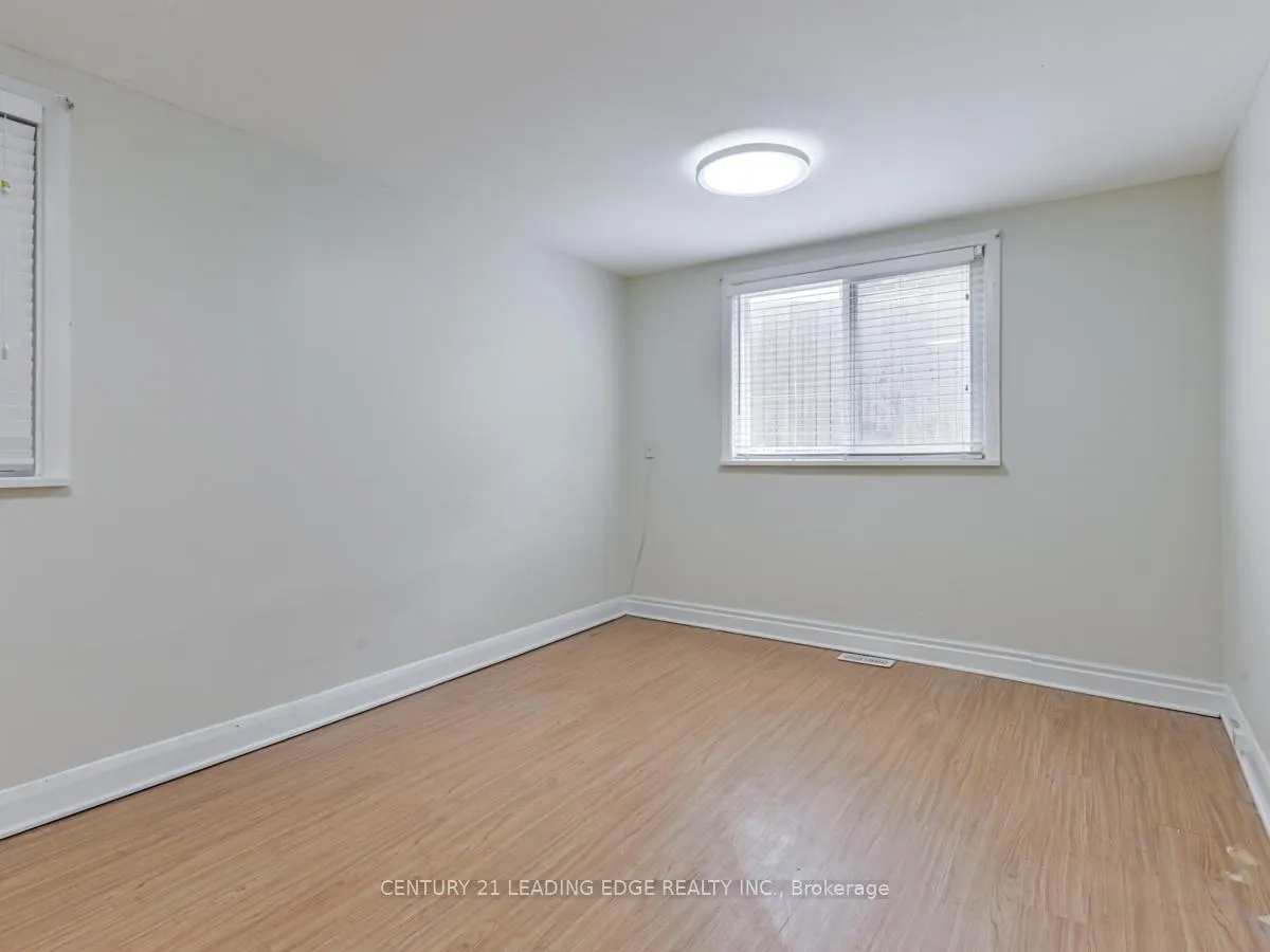 Photo 15 of Unit Lower, 301 Maple Street E, Whitby, Downtown Whitby — HOMEH