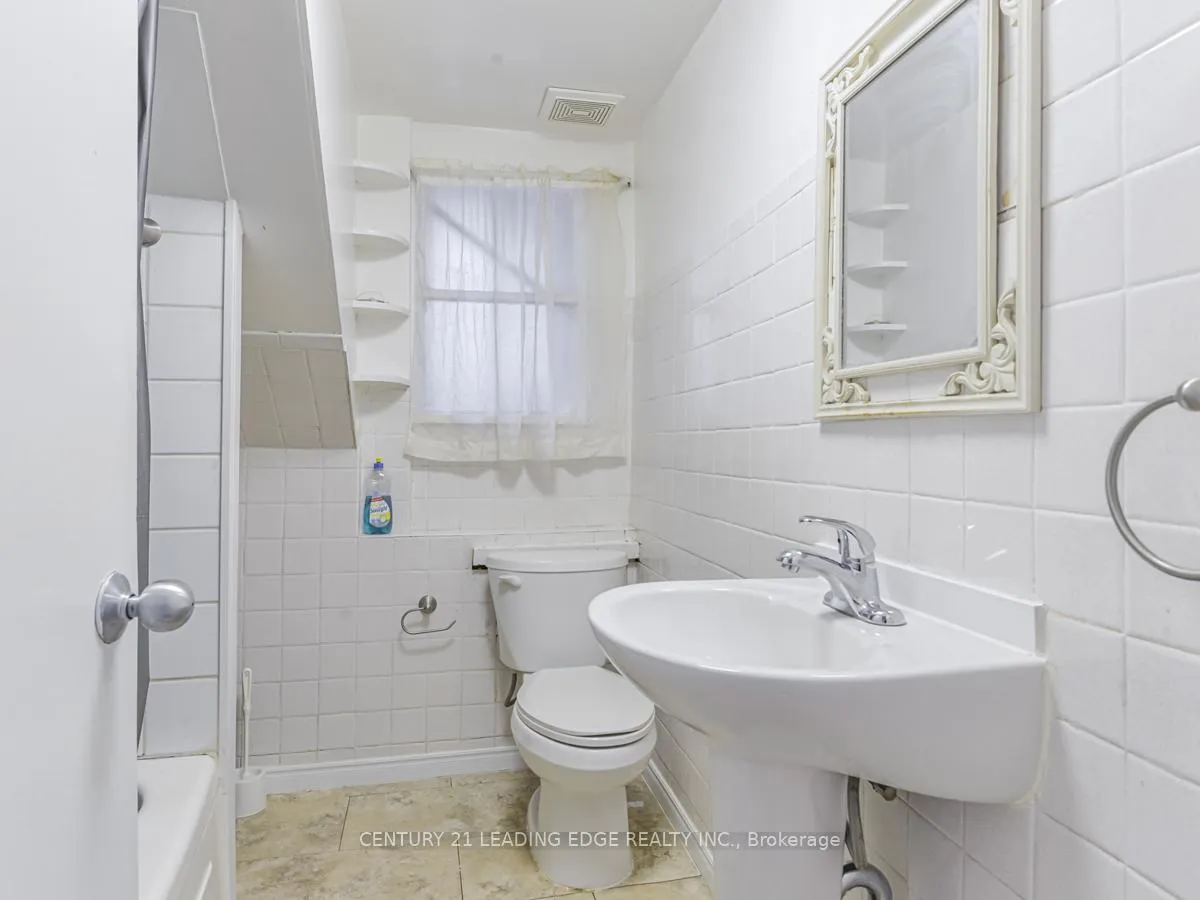 Photo 17 of Unit Lower, 301 Maple Street E, Whitby, Downtown Whitby — HOMEH