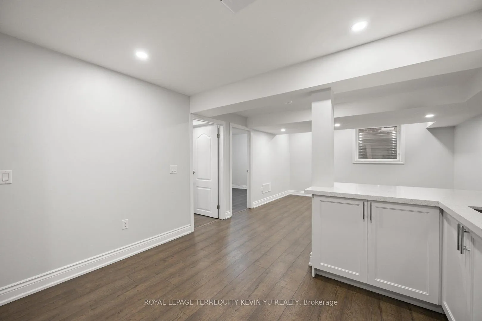 Photo 12 of Unit Bsmt, 27 Learmont Avenue, Caledon, Rural Caledon — HOMEH