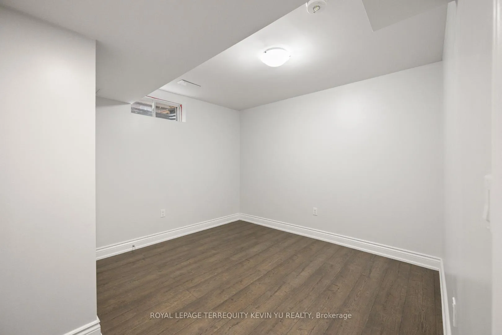Photo 19 of Unit Bsmt, 27 Learmont Avenue, Caledon, Rural Caledon — HOMEH