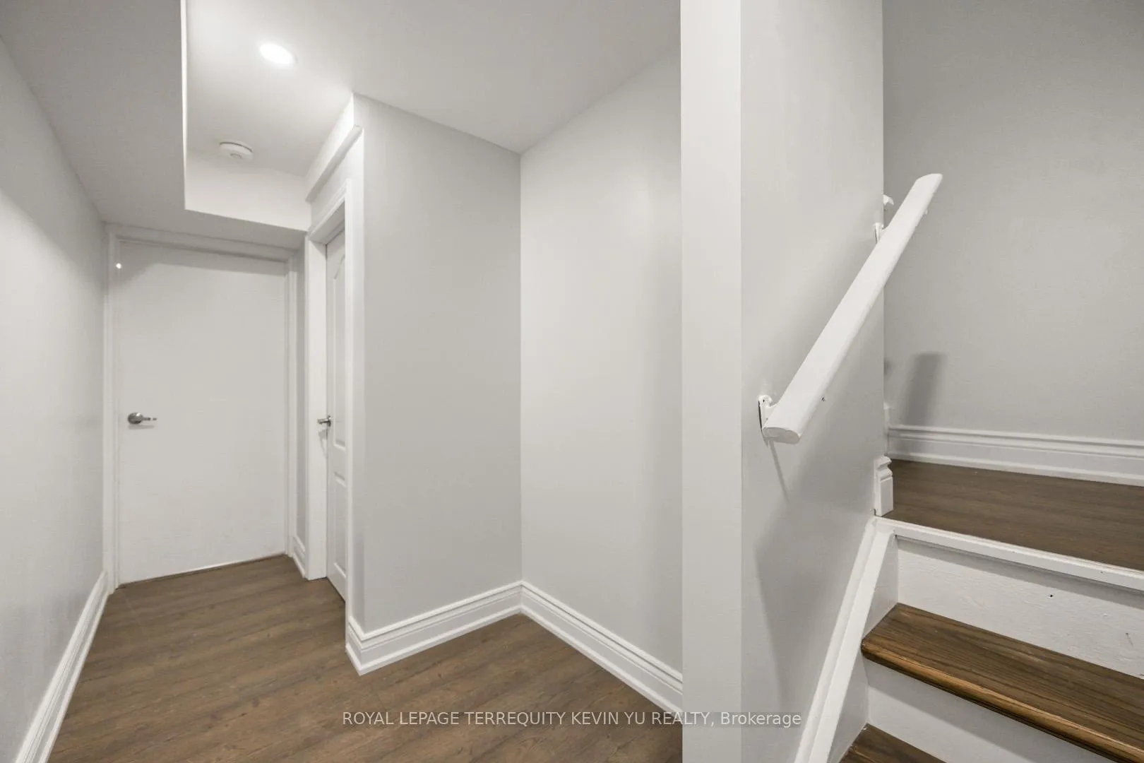 Photo 23 of Unit Bsmt, 27 Learmont Avenue, Caledon, Rural Caledon — HOMEH