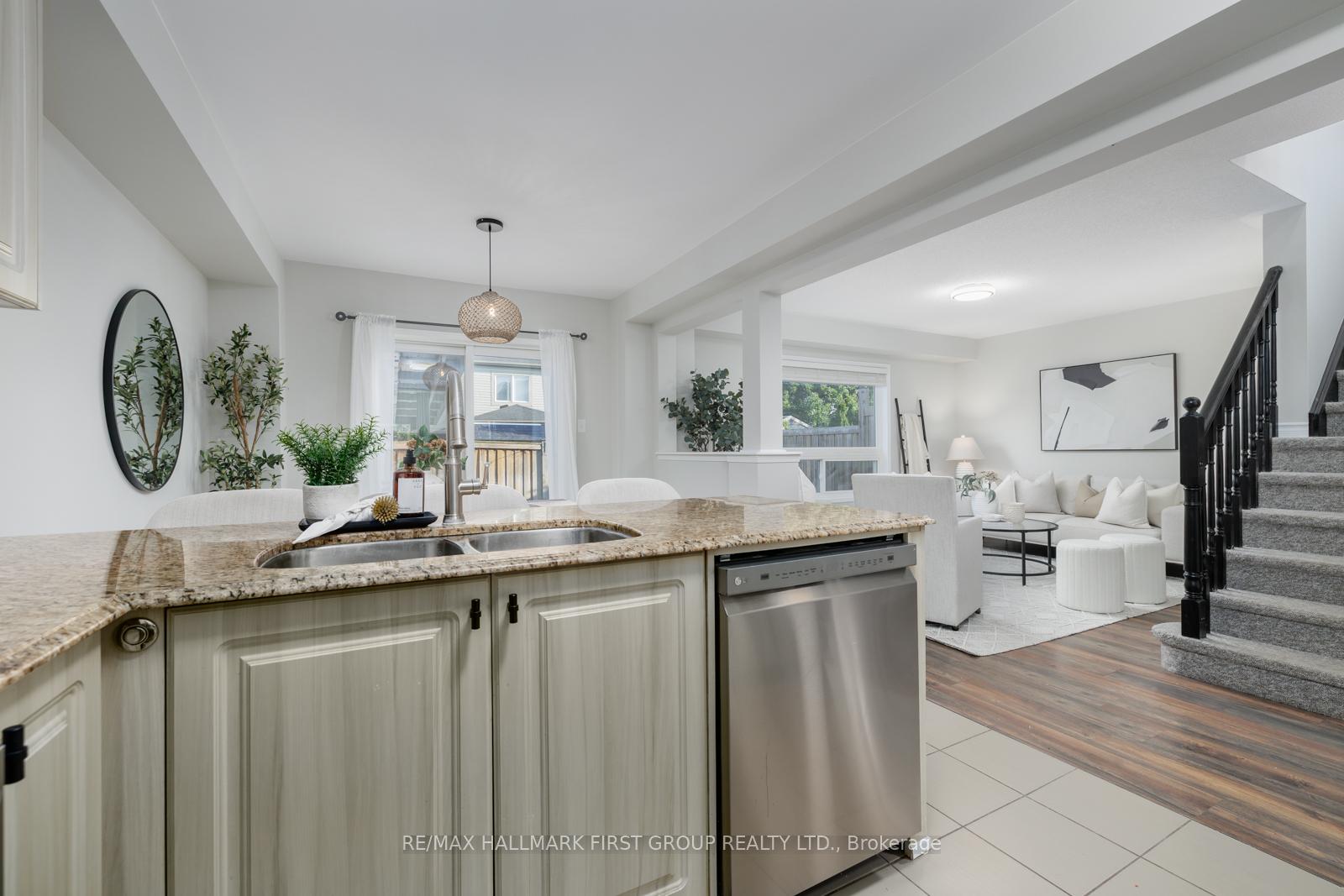 Photo 13 of 23 Sidney Rundle Avenue, Clarington, Bowmanville — HOMEH