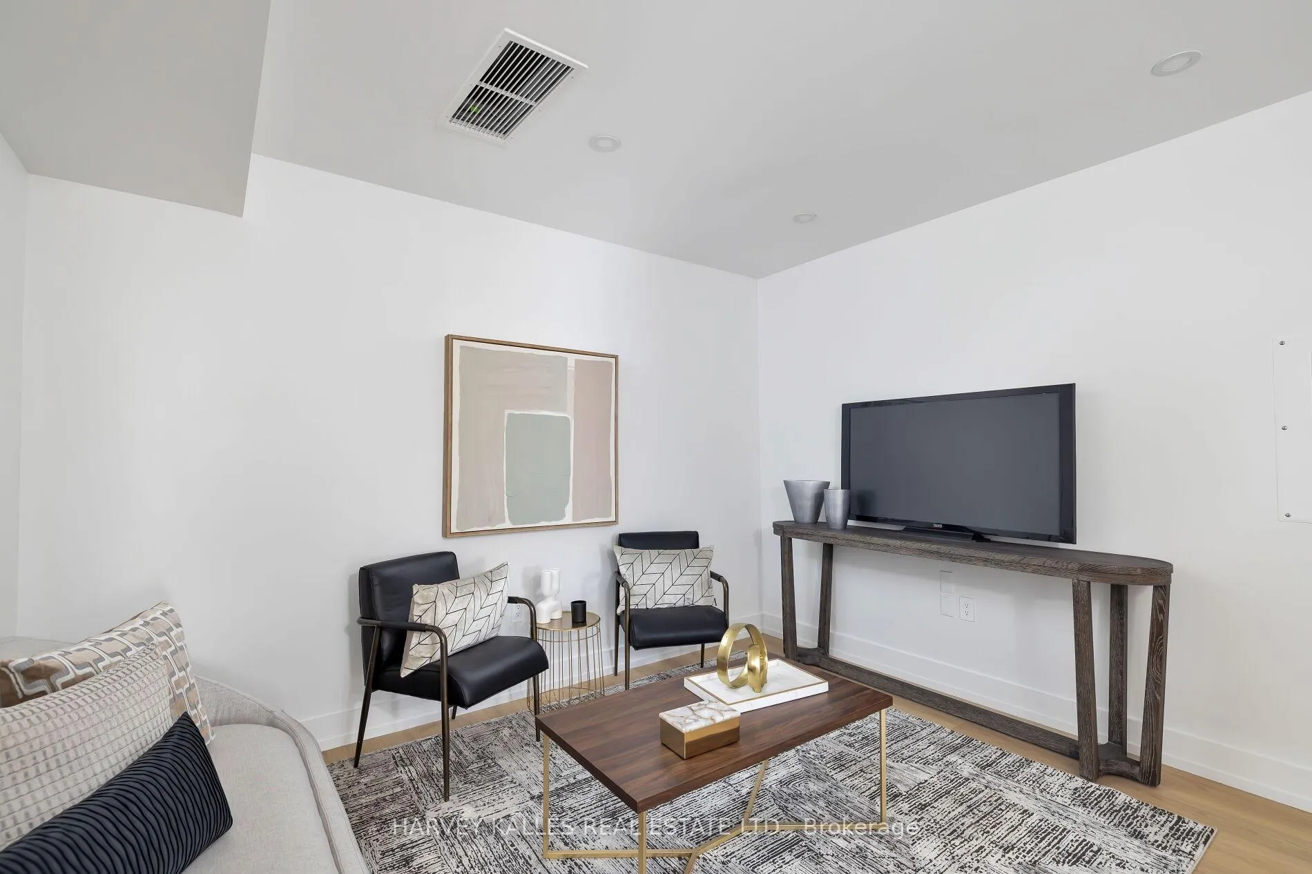 Photo 8 of Unit 4, 580A College Street, Toronto, Palmerston-Little Italy — HOMEH