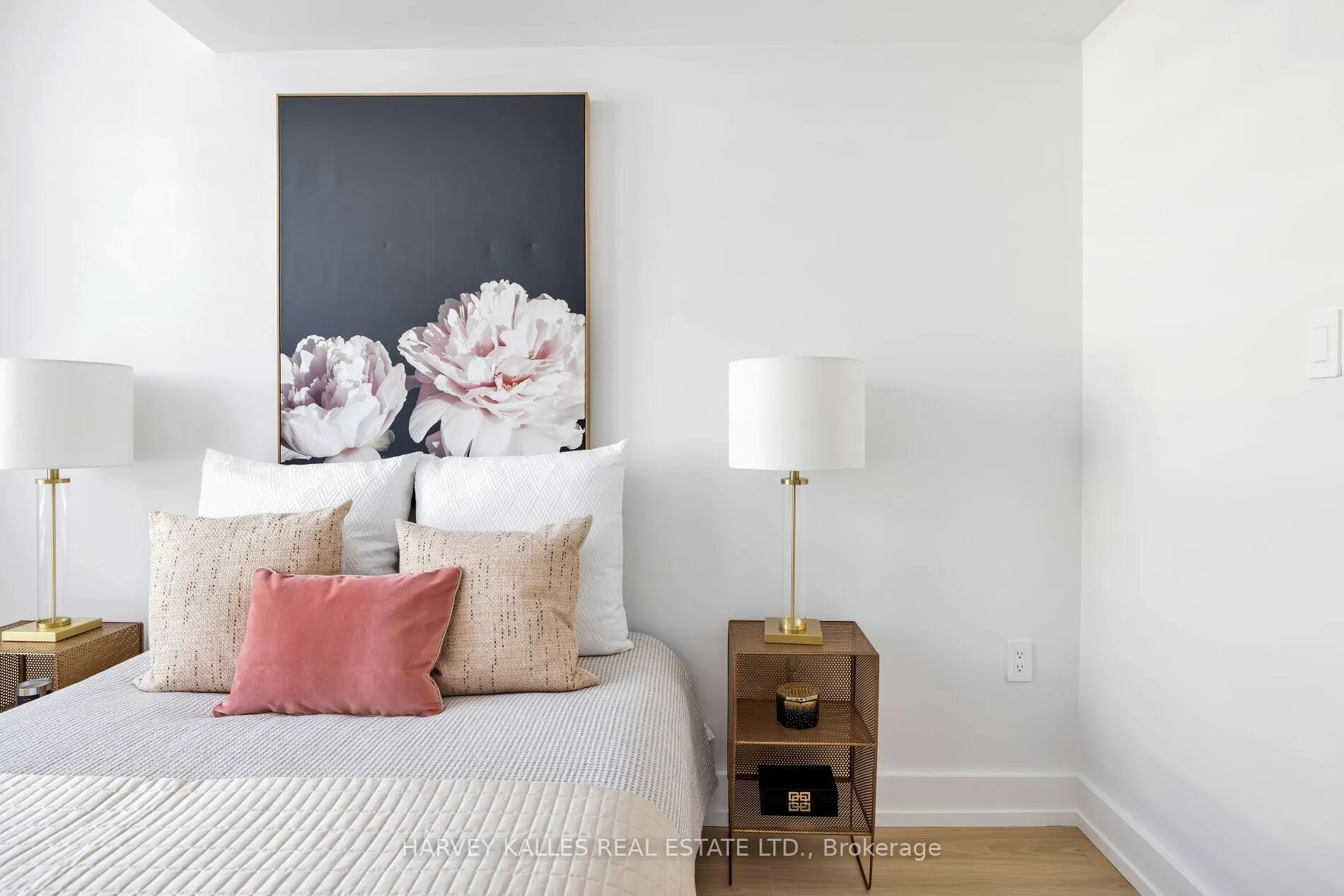 Photo 20 of Unit 4, 580A College Street, Toronto, Palmerston-Little Italy — HOMEH
