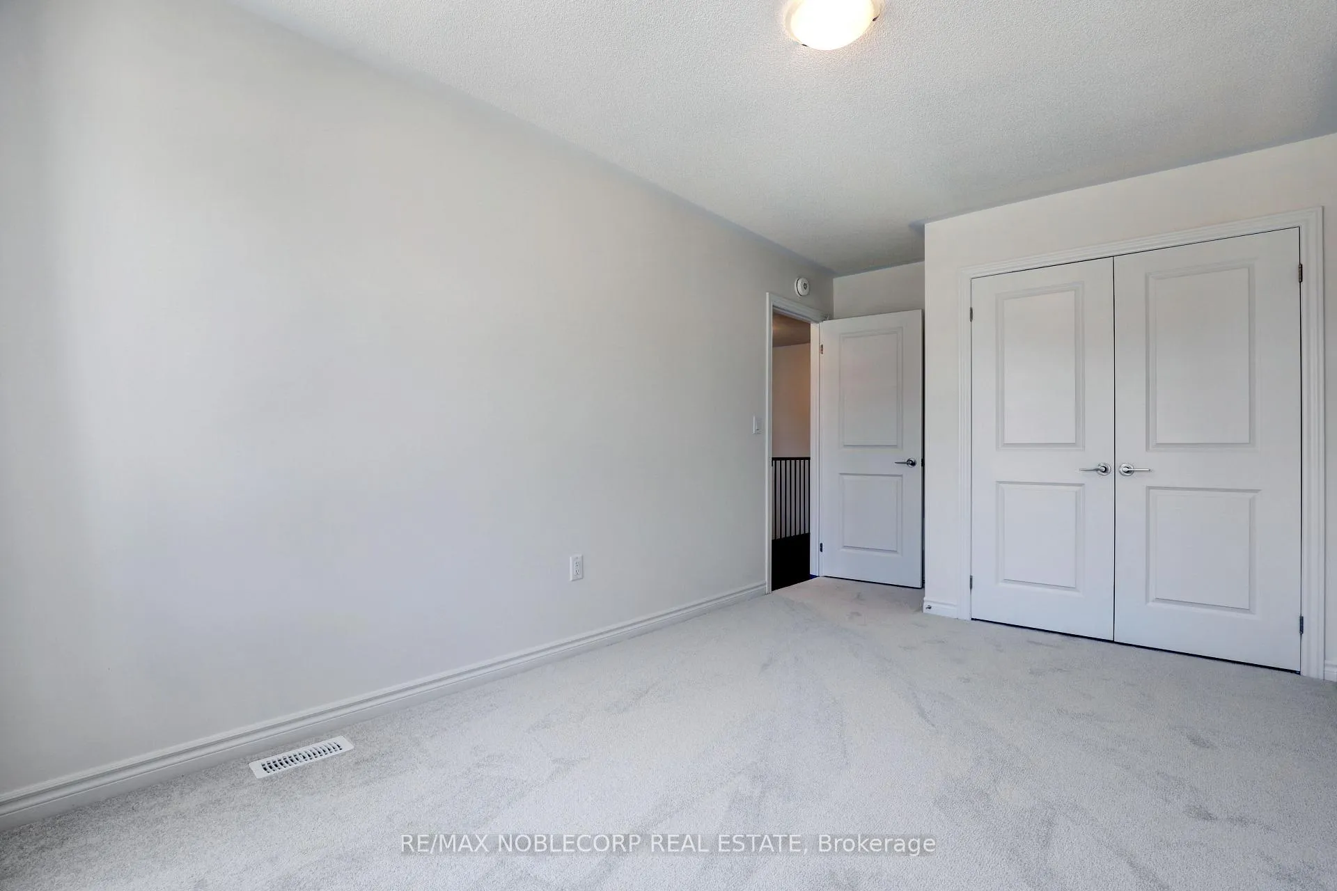 Photo 16 of 14 Greer Street, Barrie, Painswick South — HOMEH