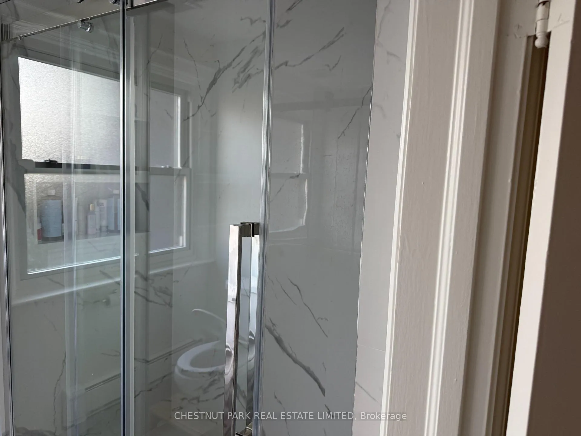 Photo 23 of 46 Elderwood Drive, Toronto, Forest Hill South — HOMEH