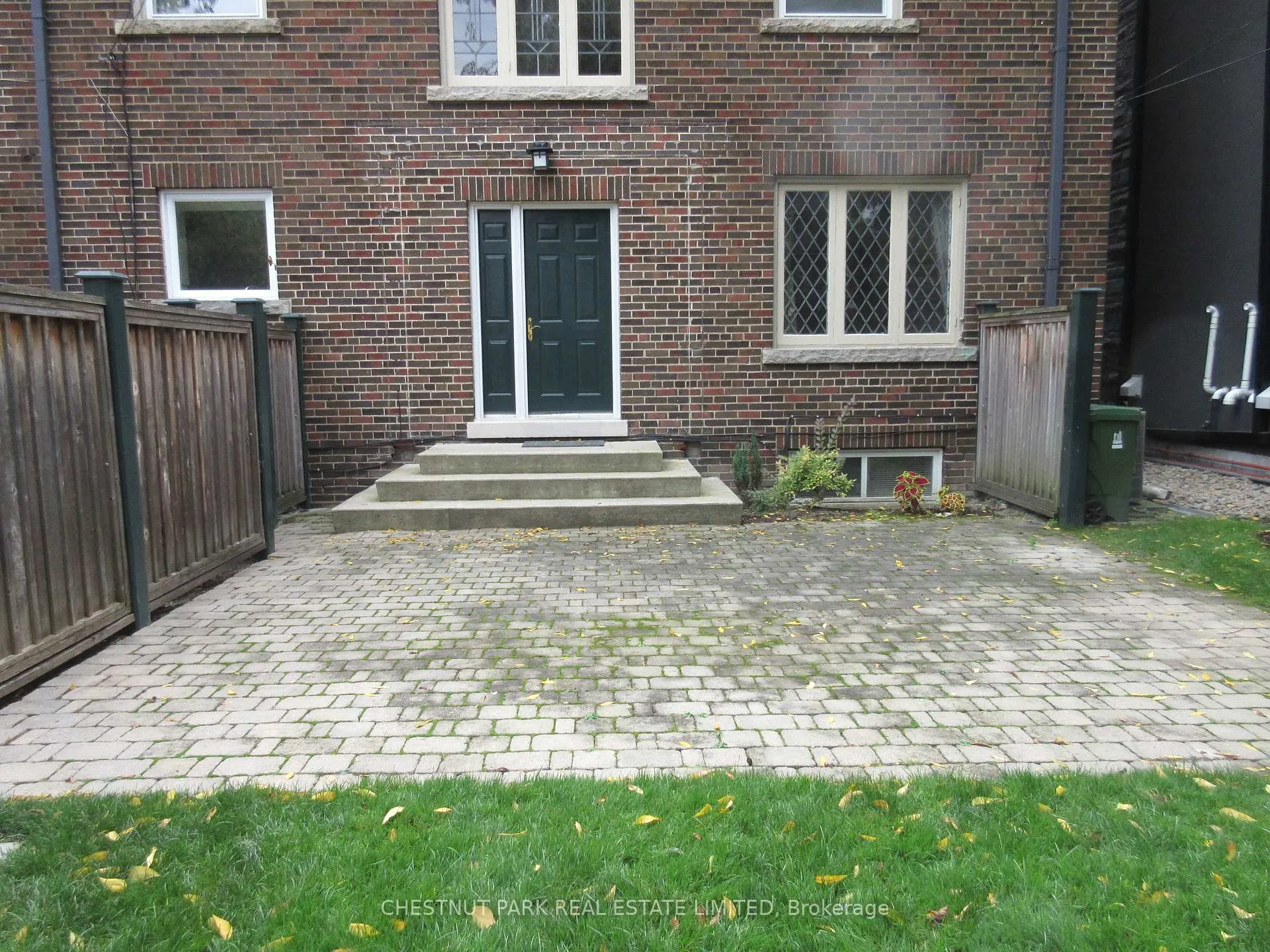 Photo 33 of 46 Elderwood Drive, Toronto, Forest Hill South — HOMEH