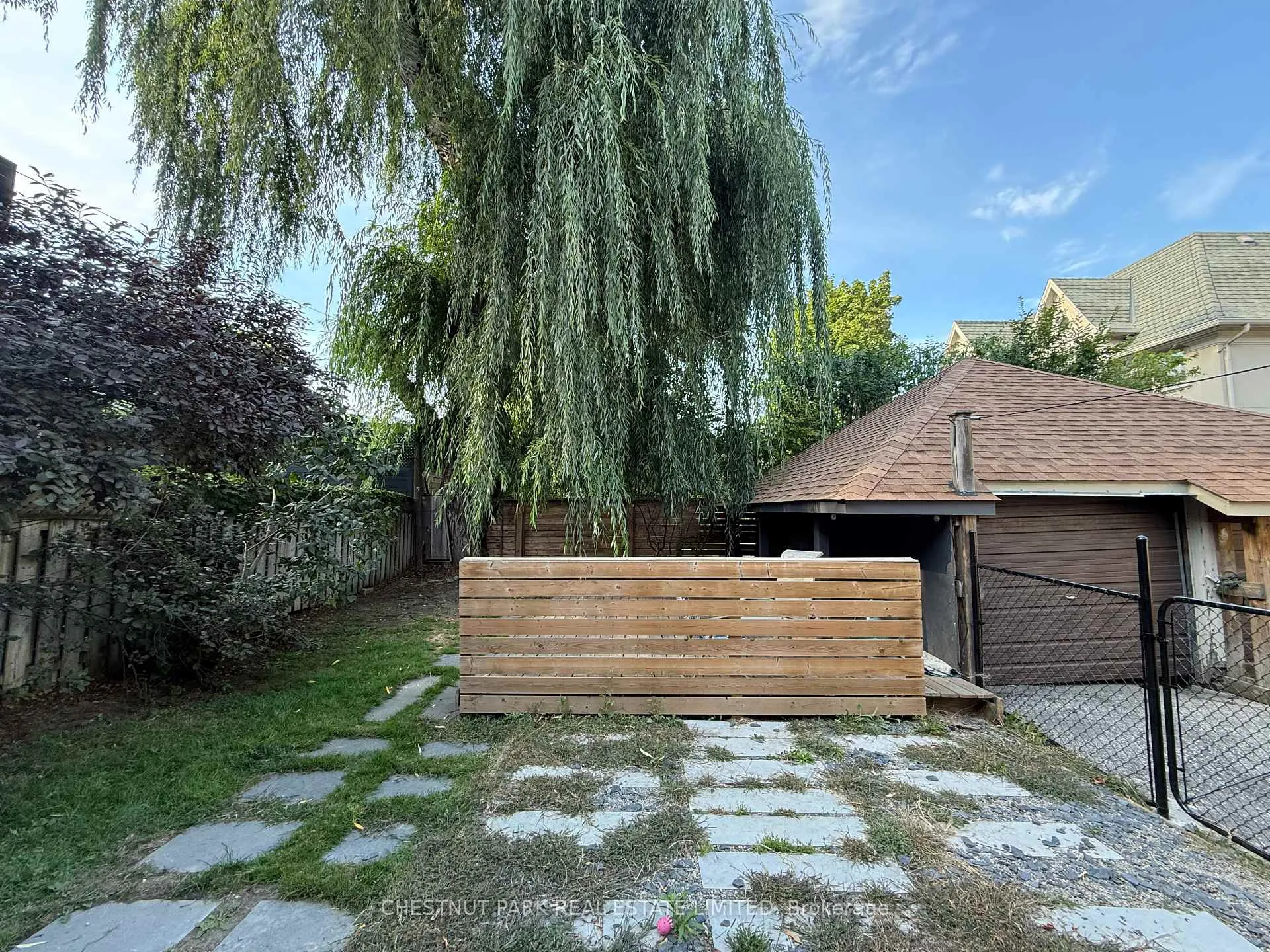 Photo 35 of 46 Elderwood Drive, Toronto, Forest Hill South — HOMEH
