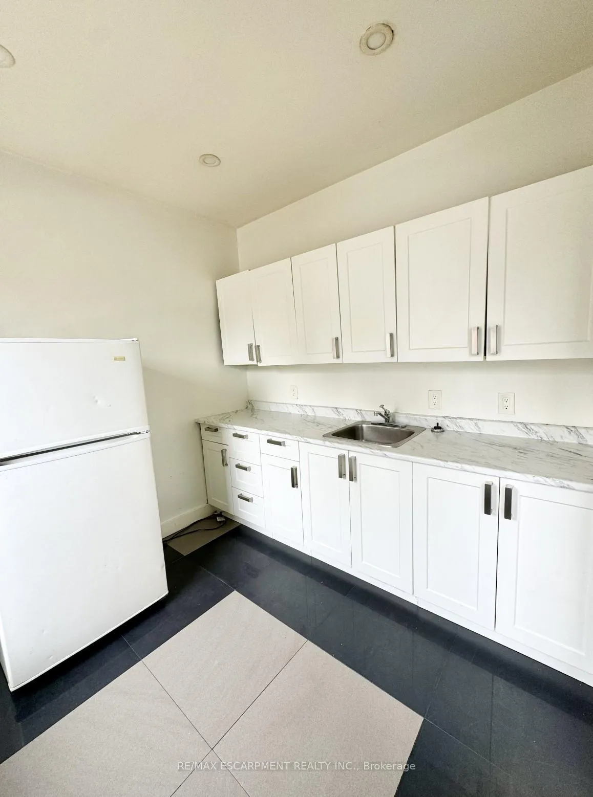Photo 3 of Unit 3, 72 George Street, Hamilton, Central — HOMEH