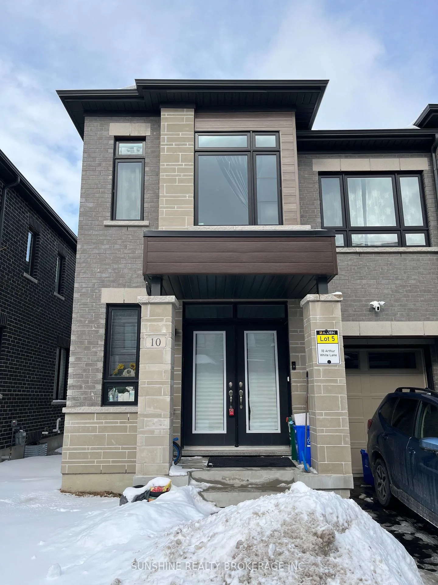 Front of 10 Arthur White Lane