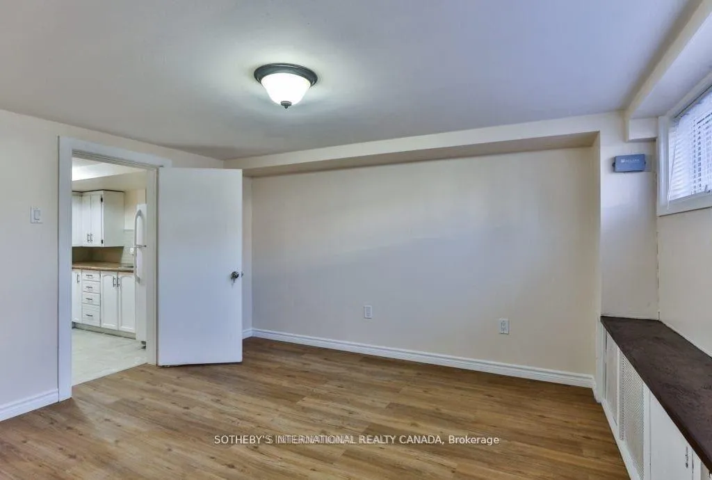 Photo 7 of Unit Lower Level, 1450 Bayview Avenue, Toronto, Mount Pleasant East — HOMEH
