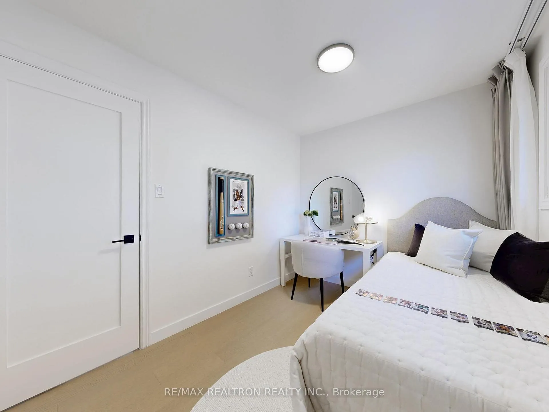Photo 29 of 66 Chant Crescent, Markham, Unionville — HOMEH