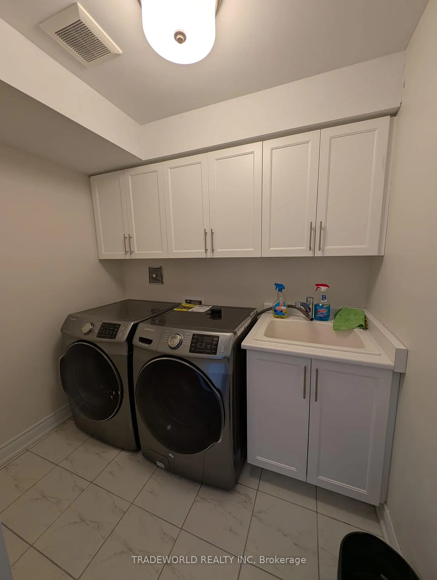 Photo 9 of 32 Island Green Lane, Markham, Angus Glen — HOMEH