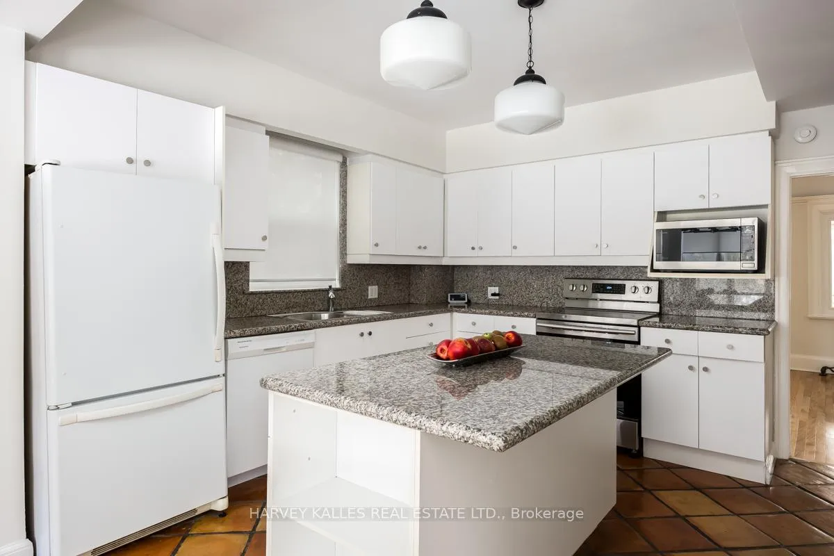 Photo 11 of 48 Teddington Park Avenue, Toronto, Lawrence Park North — HOMEH