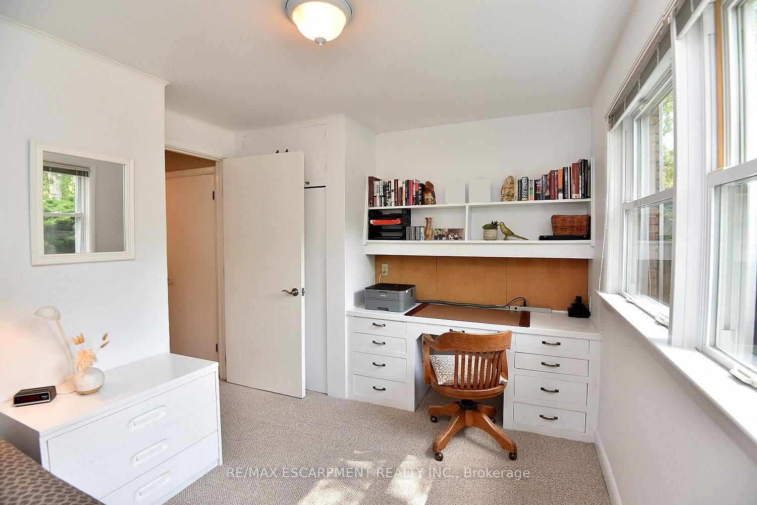 Photo 25 of 219 Strathcona Drive, Burlington, Shoreacres — HOMEH