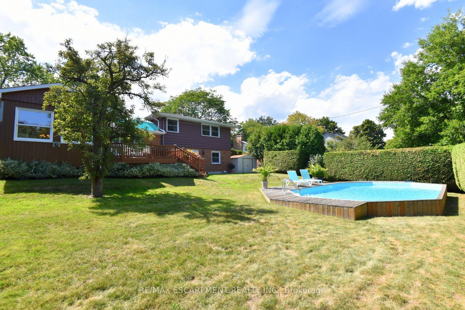 Photo 34 of 219 Strathcona Drive, Burlington, Shoreacres — HOMEH