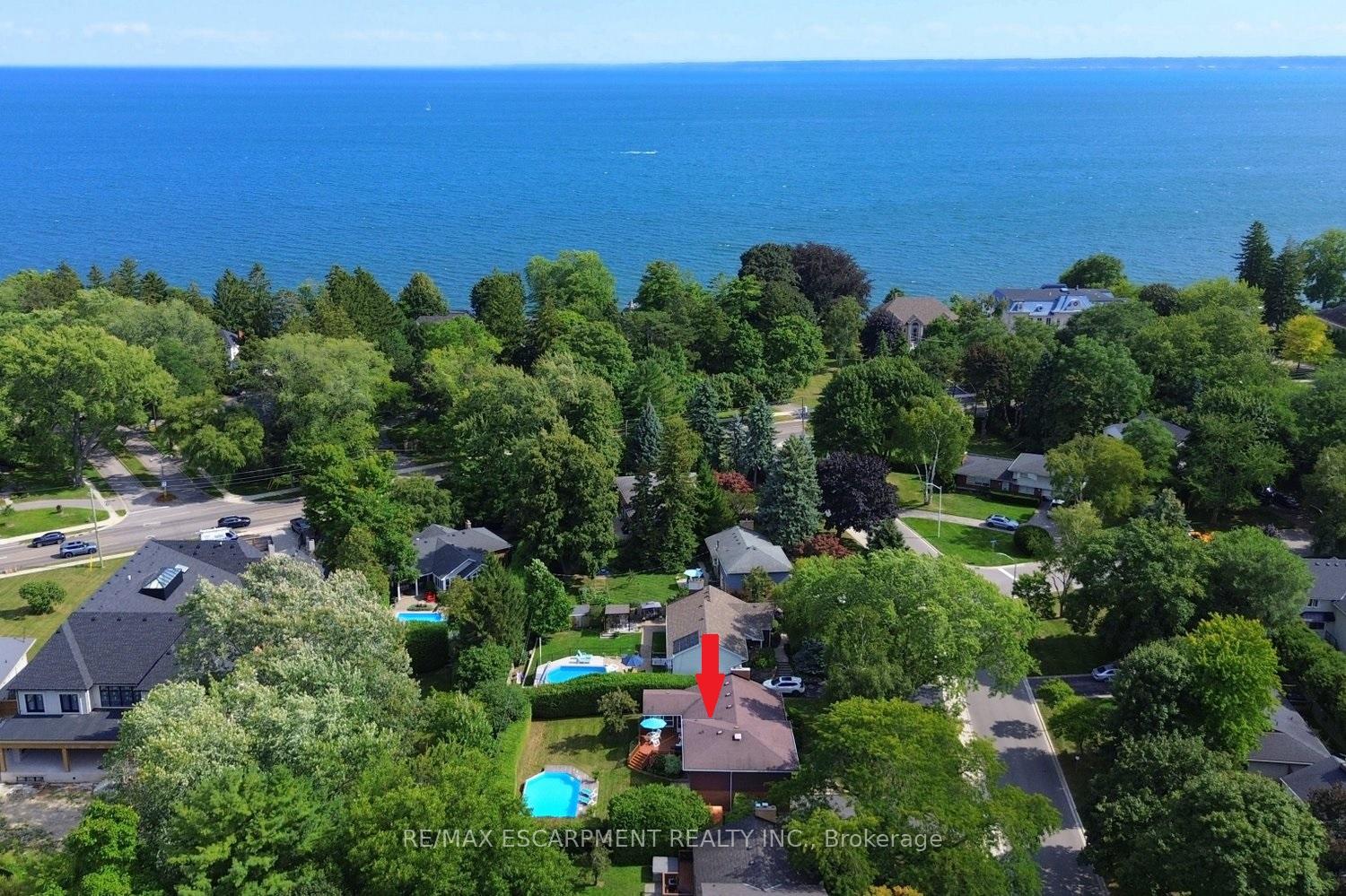 Photo 37 of 219 Strathcona Drive, Burlington, Shoreacres — HOMEH