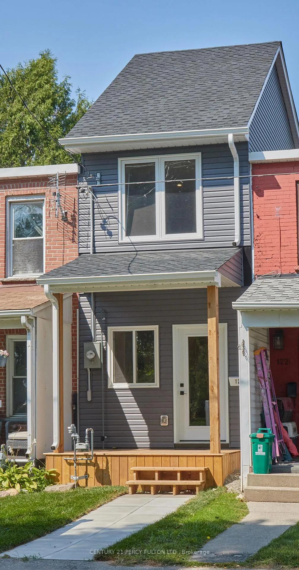 Photo 1 of 122 Olive Avenue, Oshawa, Central — HOMEH