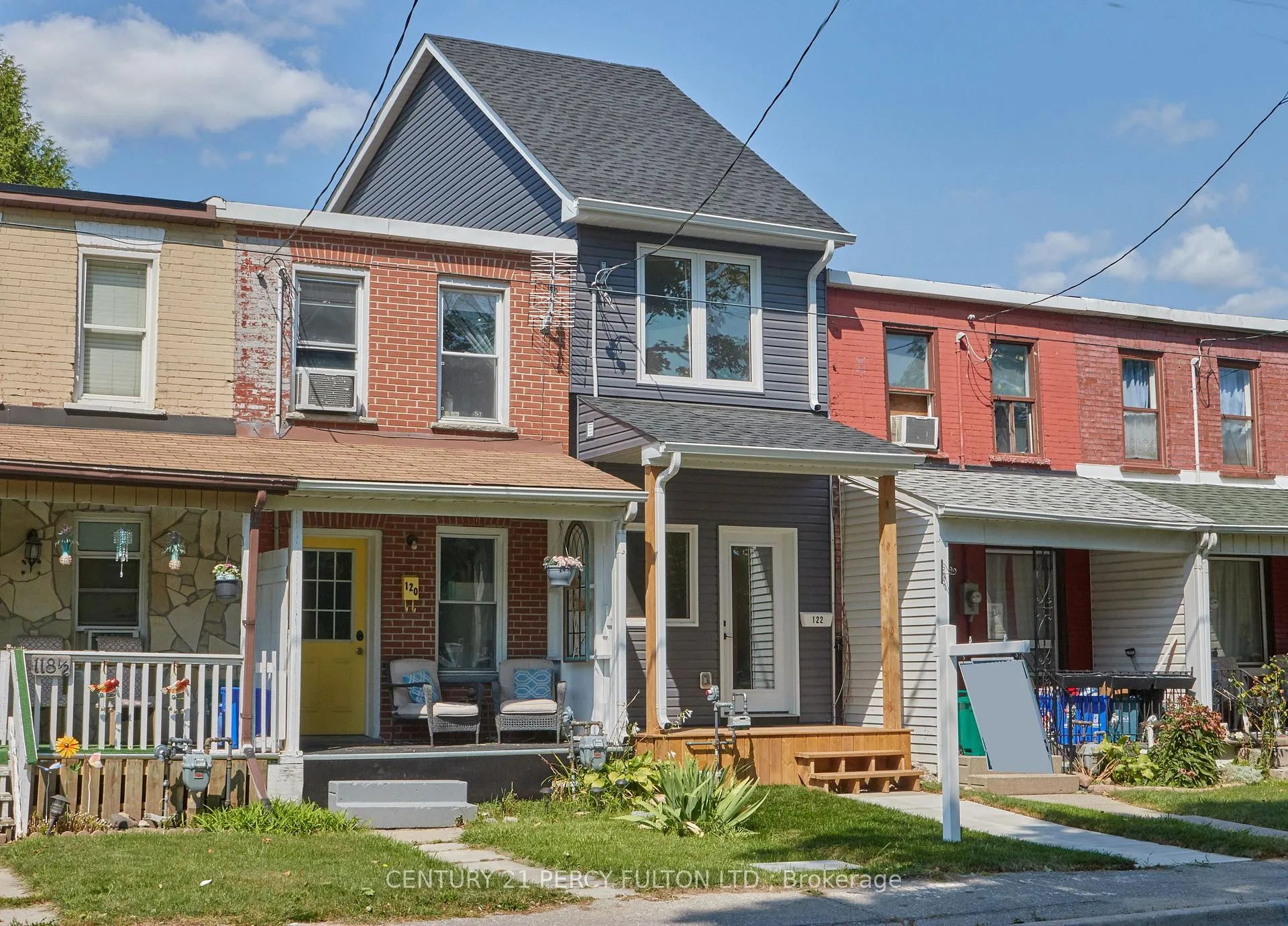 Photo 3 of 122 Olive Avenue, Oshawa, Central — HOMEH