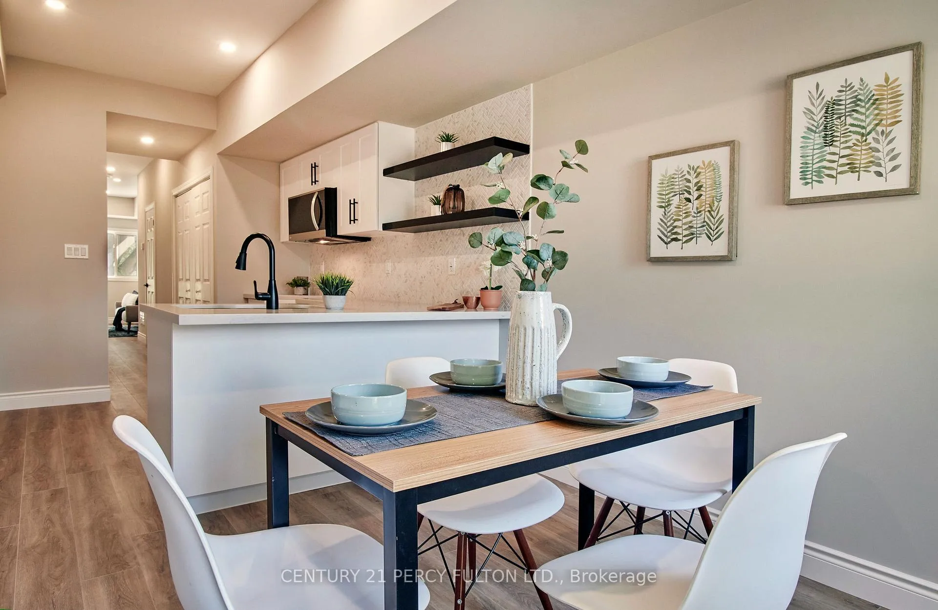Photo 8 of 122 Olive Avenue, Oshawa, Central — HOMEH
