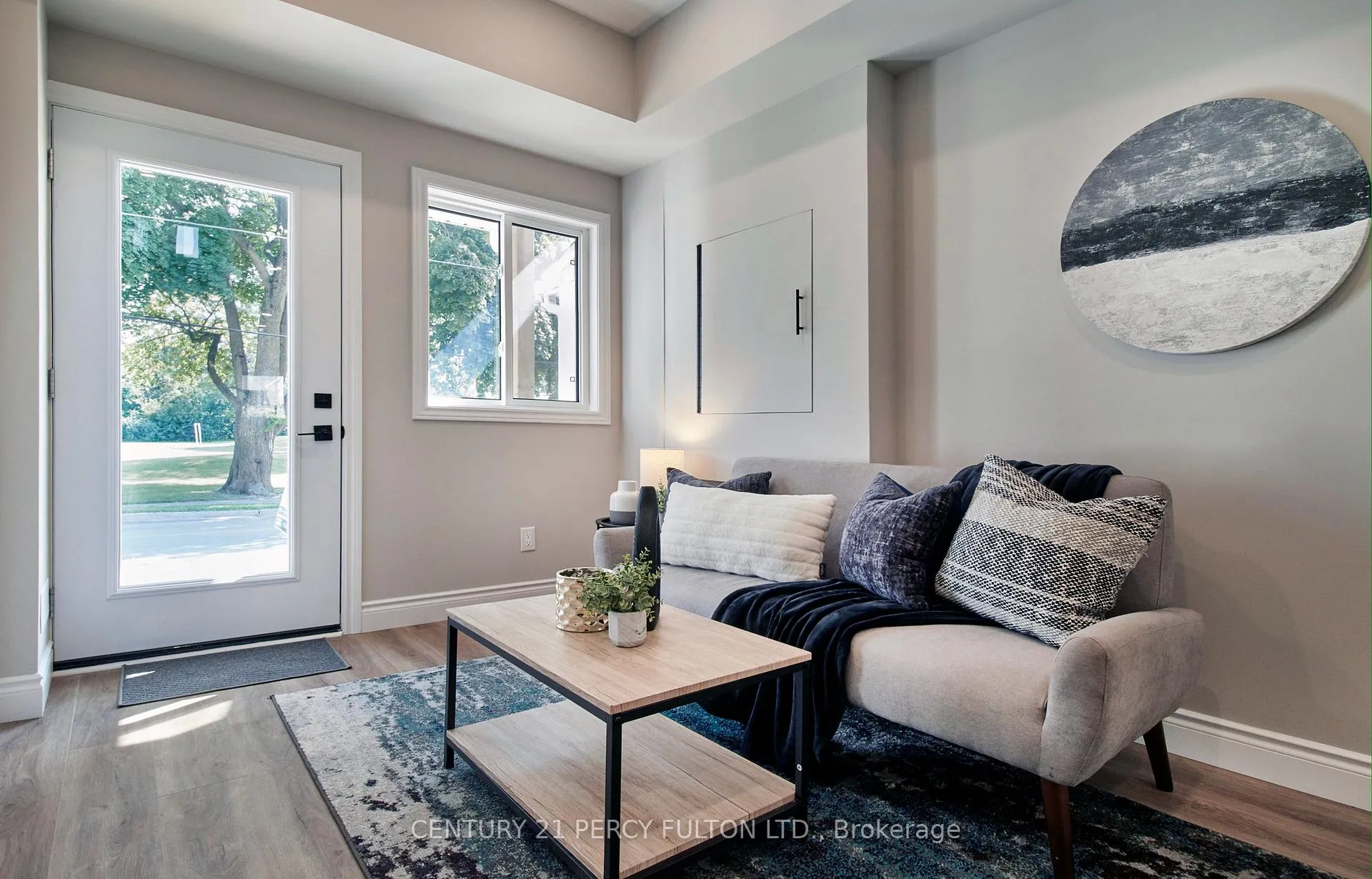 Photo 9 of 122 Olive Avenue, Oshawa, Central — HOMEH