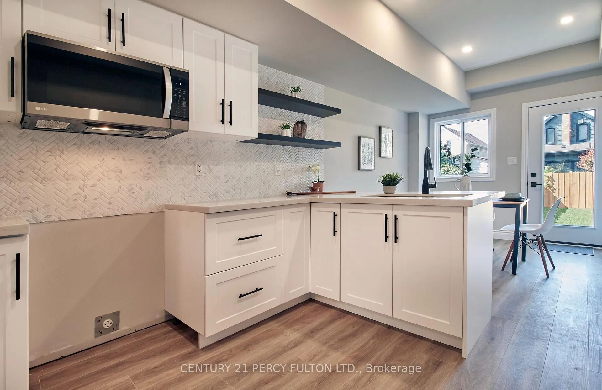 Photo 12 of 122 Olive Avenue, Oshawa, Central — HOMEH