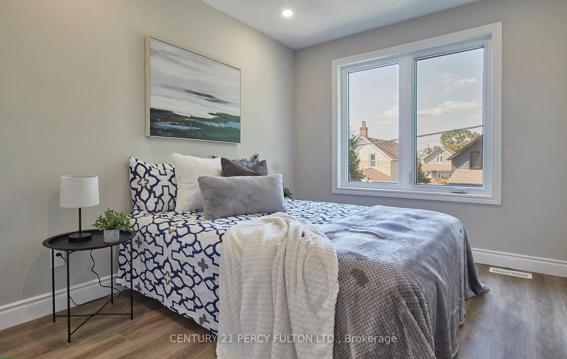 Photo 20 of 122 Olive Avenue, Oshawa, Central — HOMEH