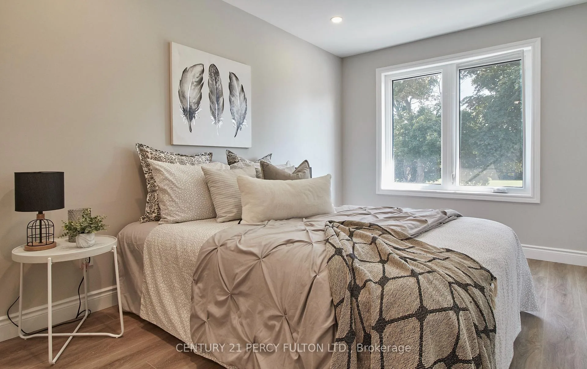 Photo 22 of 122 Olive Avenue, Oshawa, Central — HOMEH