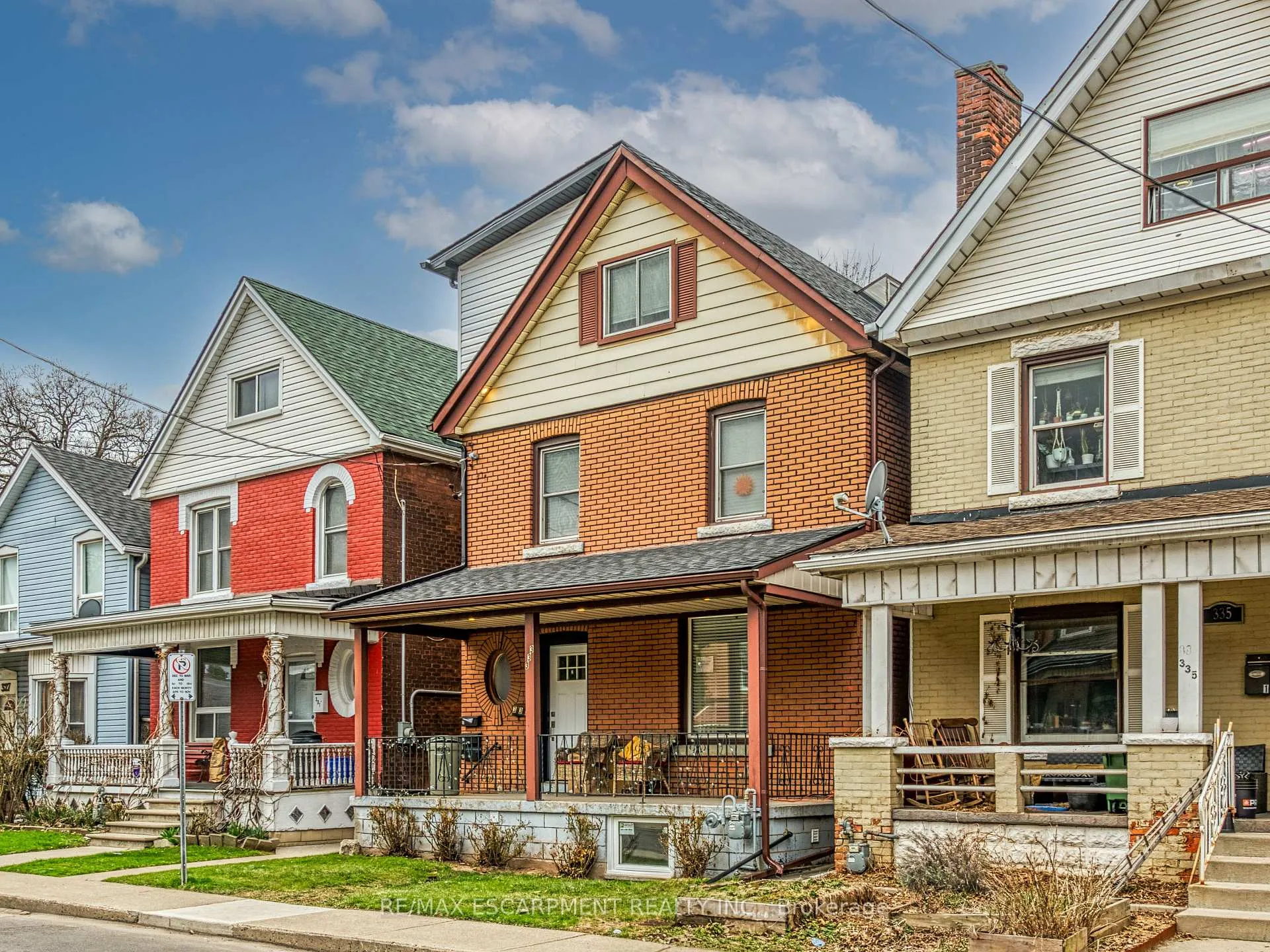 Photo 4 of Unit 3, 333 Emerald Street N, Hamilton, Beasley — HOMEH