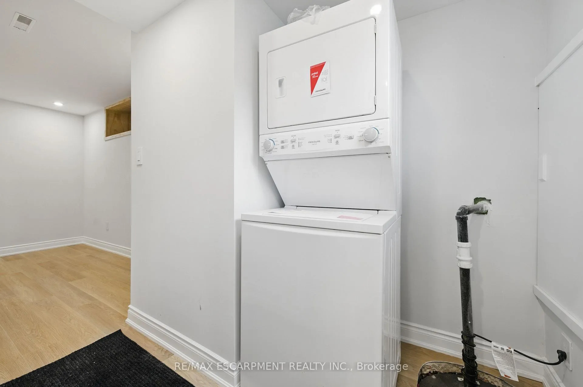 Photo 20 of Unit 3, 333 Emerald Street N, Hamilton, Beasley — HOMEH