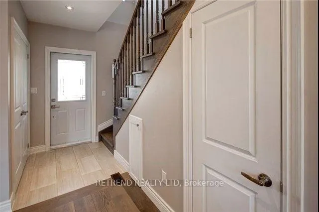 Photo 2 of Unit Upper, 892 Palmerston Avenue, Toronto, The Annex — HOMEH
