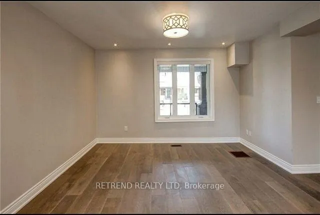 Photo 7 of Unit Upper, 892 Palmerston Avenue, Toronto, The Annex — HOMEH