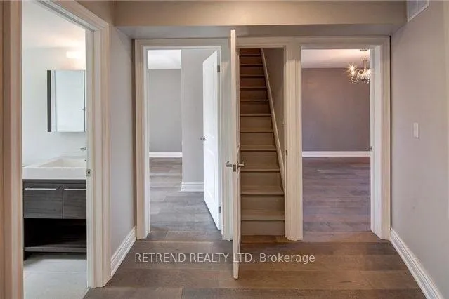 Photo 8 of Unit Upper, 892 Palmerston Avenue, Toronto, The Annex — HOMEH