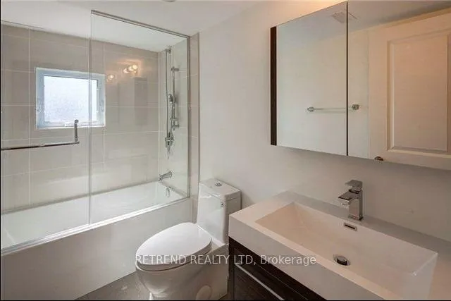 Photo 13 of Unit Upper, 892 Palmerston Avenue, Toronto, The Annex — HOMEH