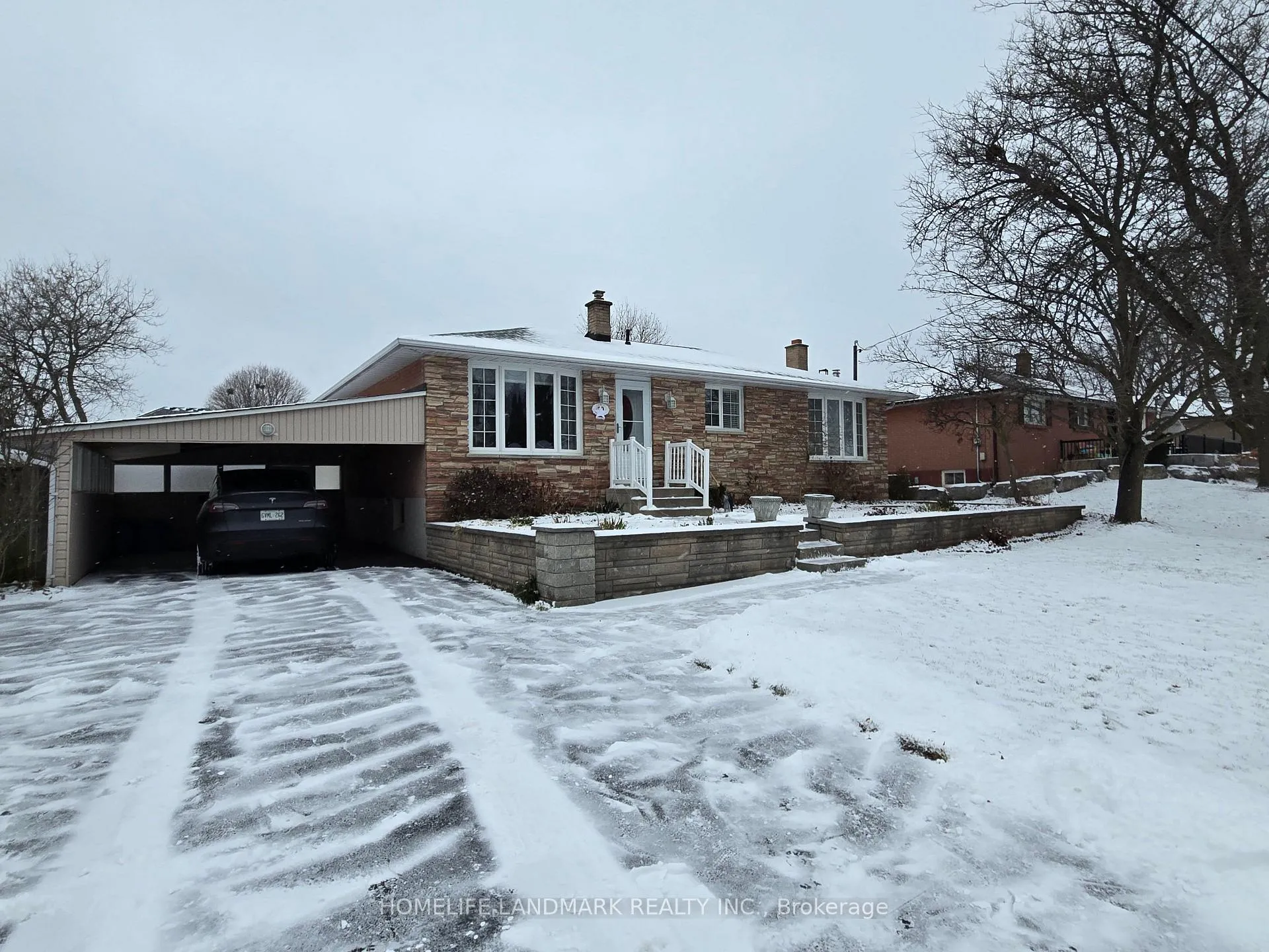 Front of 30 Ferguson Avenue