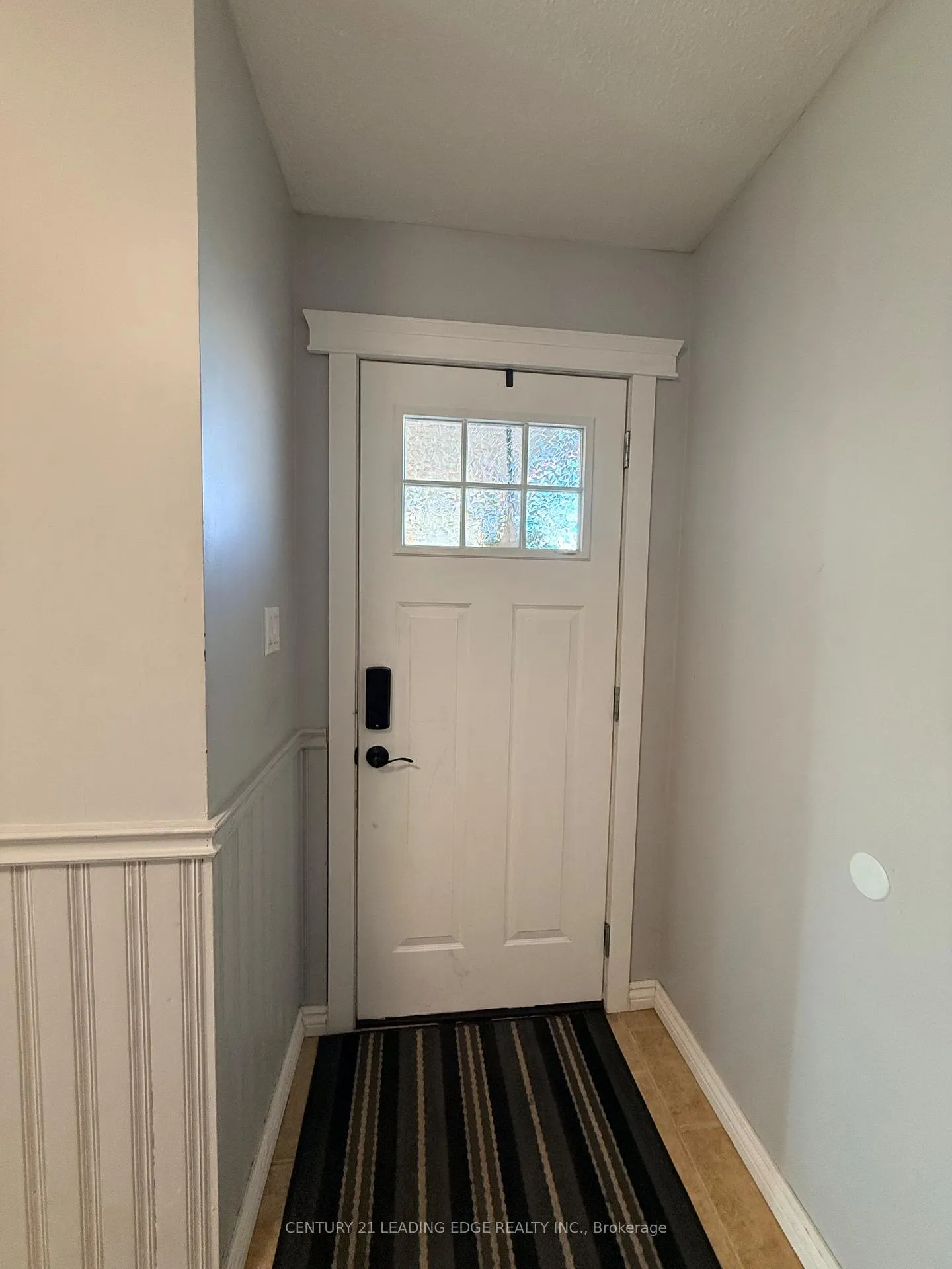 Photo 1 of Unit Upper, 998 Southgate Drive, Oshawa, Donevan — HOMEH