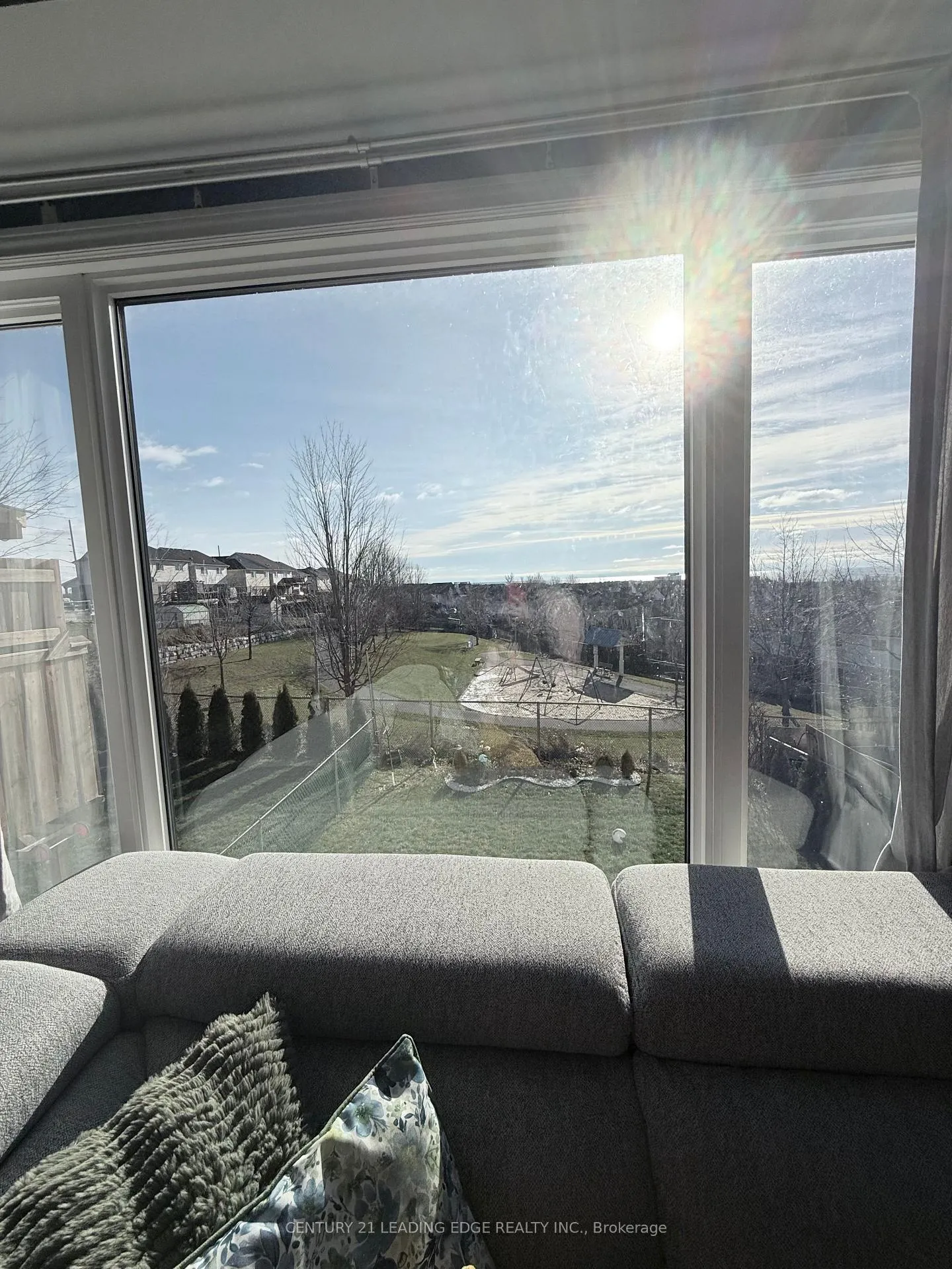 Photo 4 of Unit Upper, 998 Southgate Drive, Oshawa, Donevan — HOMEH