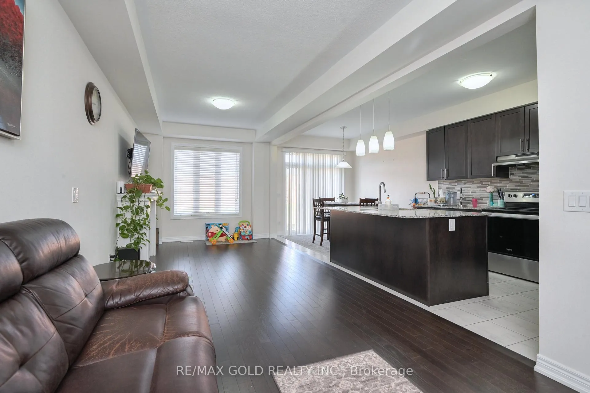 Photo 15 of 46 Grassbourne Avenue, Kitchener — HOMEH