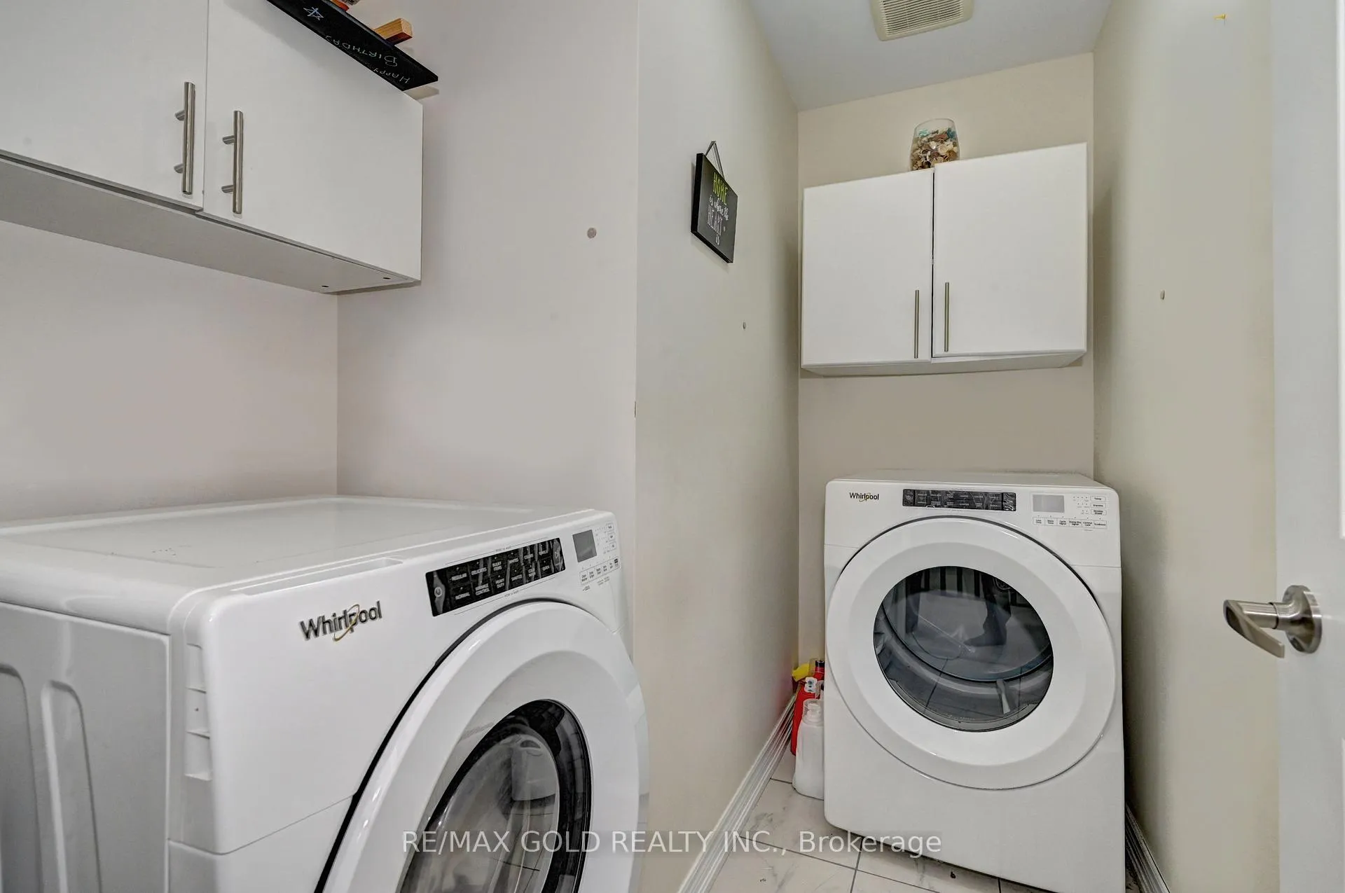 Photo 21 of 46 Grassbourne Avenue, Kitchener — HOMEH