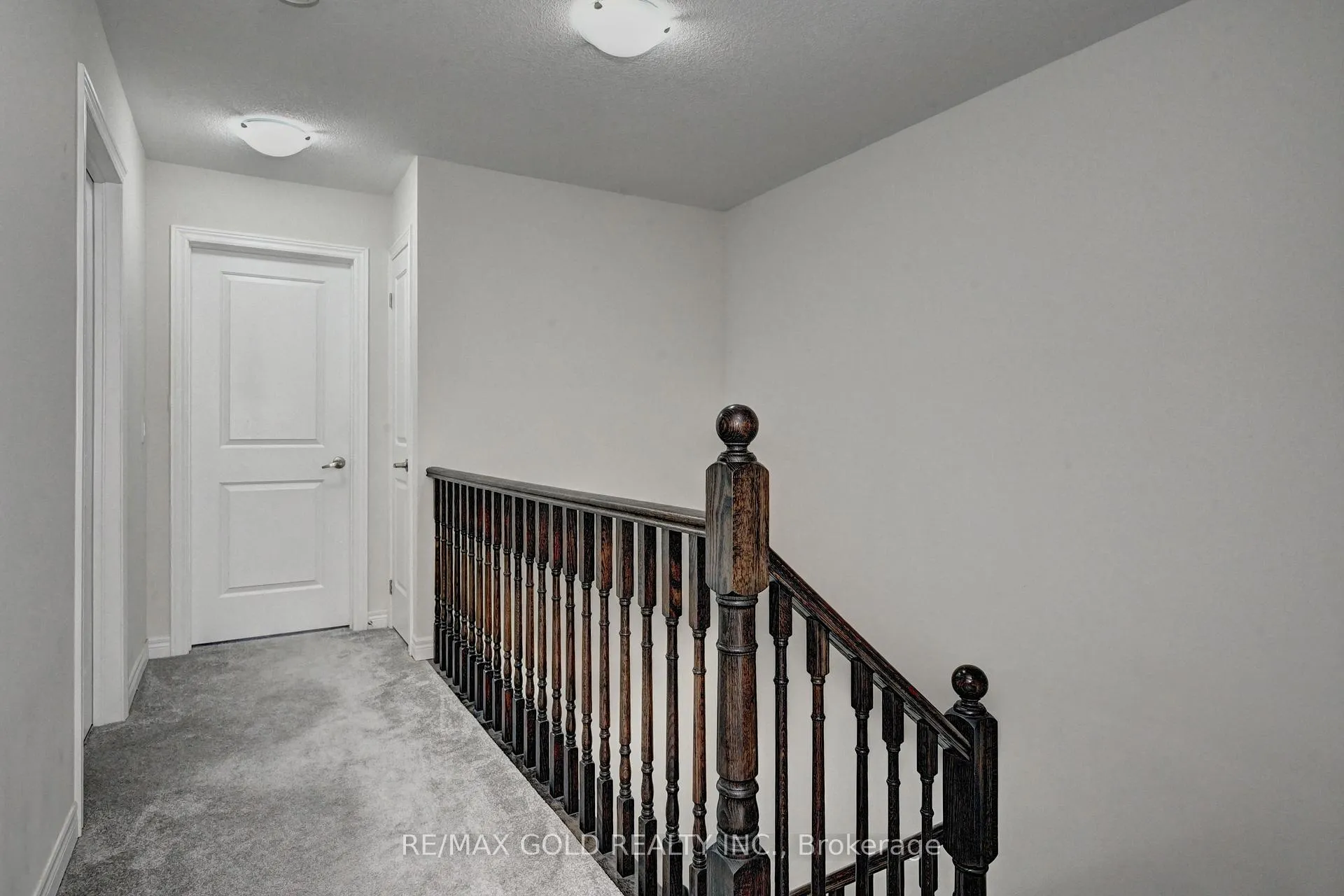 Photo 23 of 46 Grassbourne Avenue, Kitchener — HOMEH