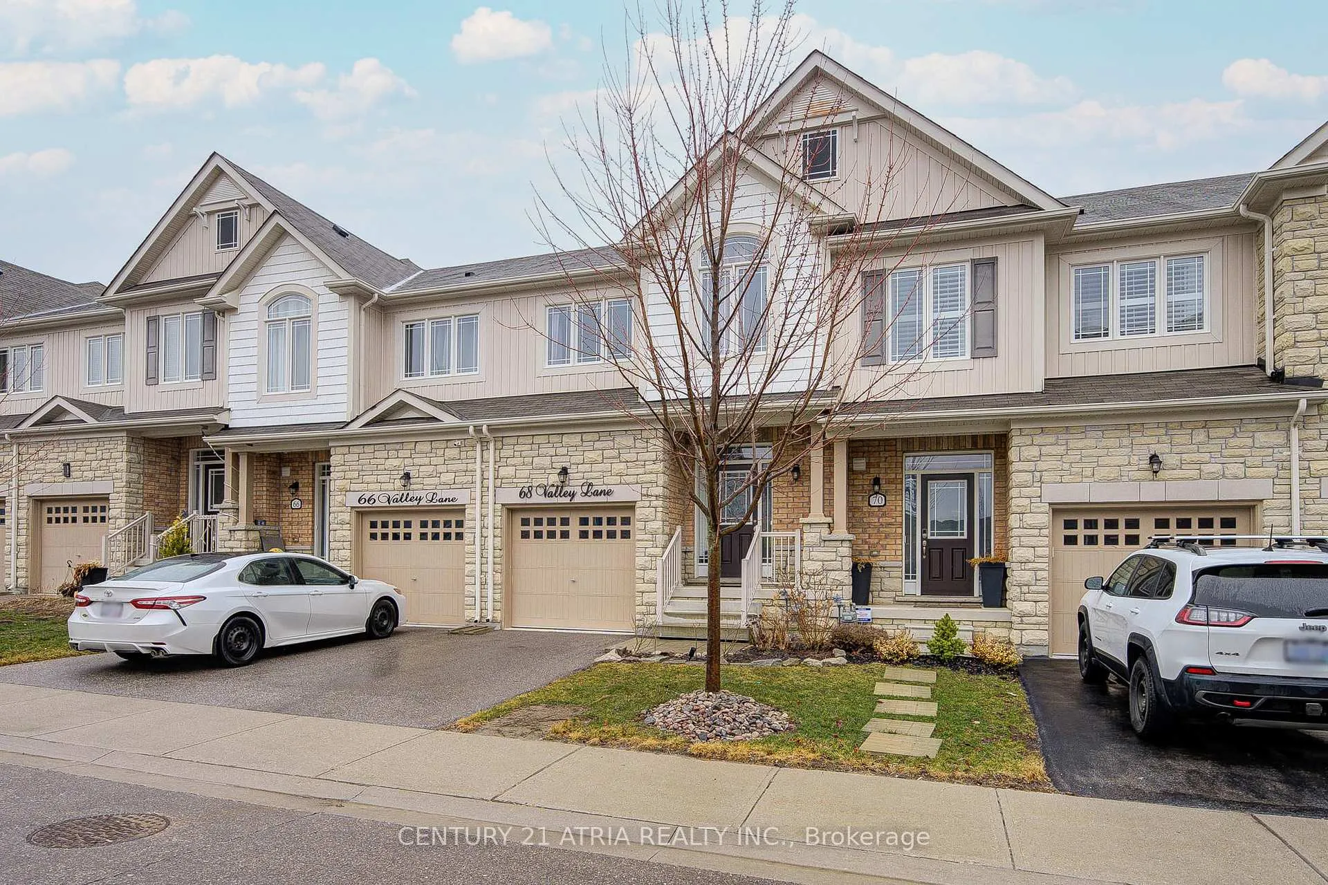 Photo 3 of 68 Valley Lane, Caledon, Rural Caledon — HOMEH