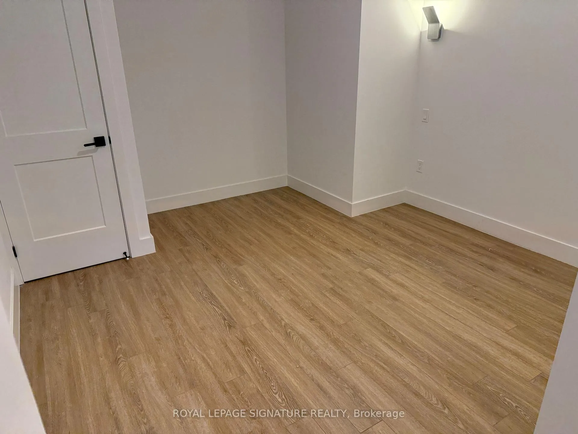 Photo 12 of Unit Basement, 3 Heydon Park Road, Toronto, Little Portugal — HOMEH