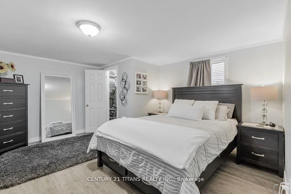 Photo 7 of 156 Madawaska Avenue, Oshawa, Lakeview — HOMEH