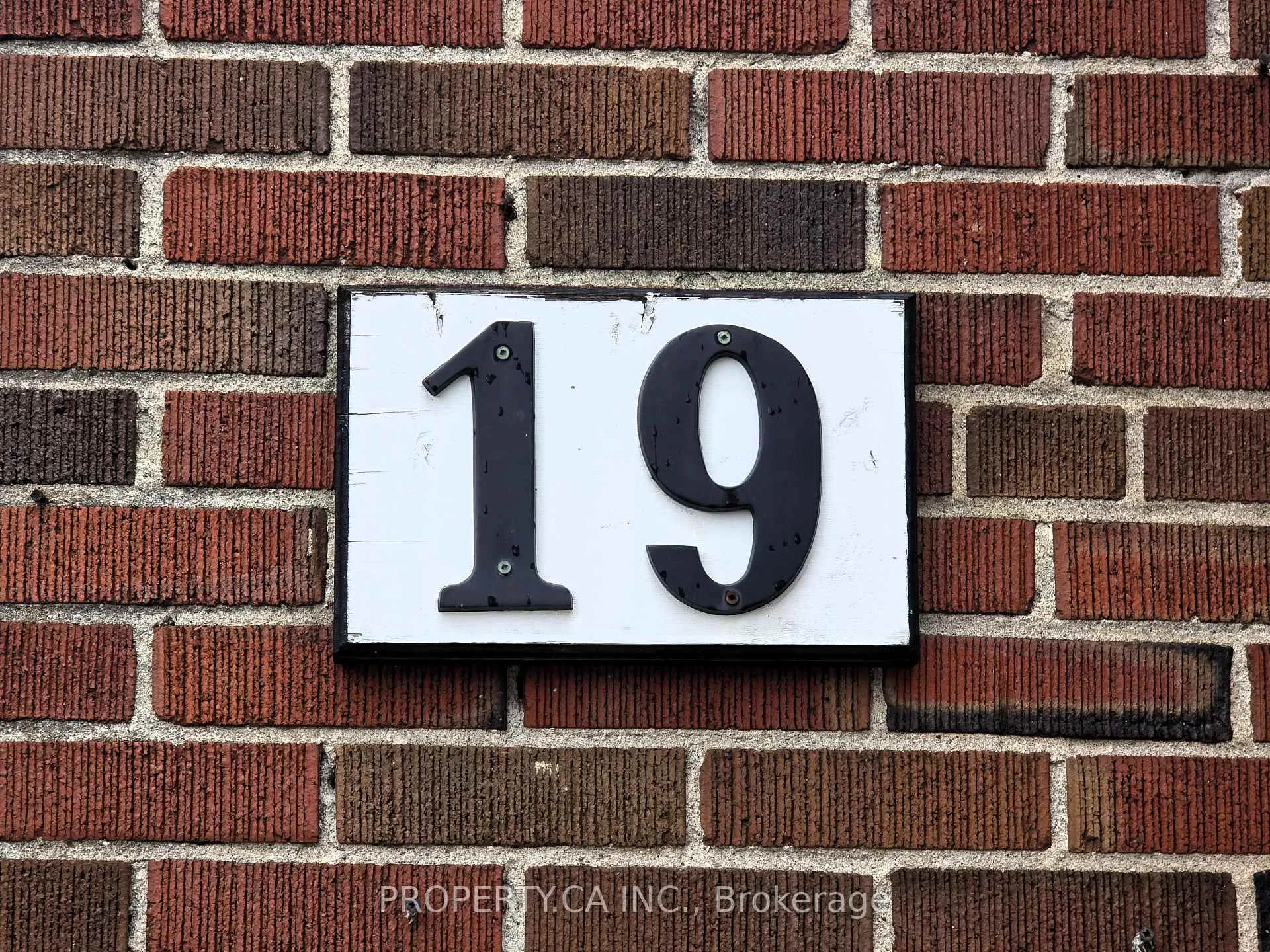 Photo 2 of Unit Lower, 19 Peard Road, Toronto, O'Connor-Parkview — HOMEH
