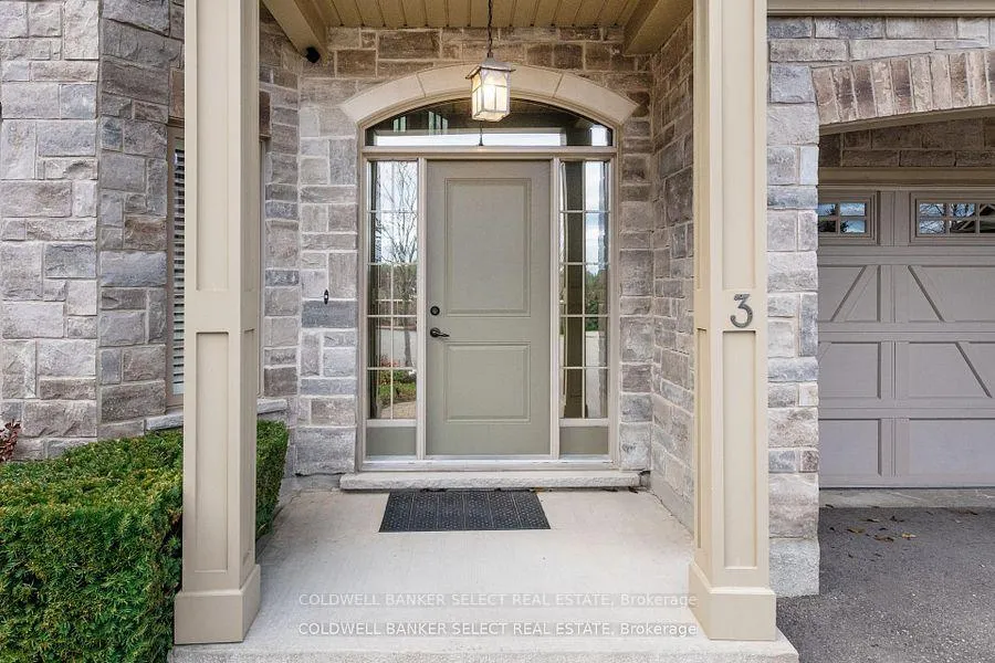 Photo 2 of Unit 3, 14 Reddington Drive, Caledon, Rural Caledon — HOMEH